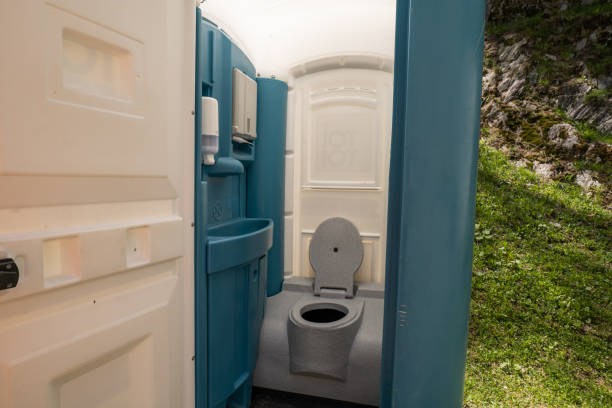 Best Emergency porta potty rental  in Girard, IL